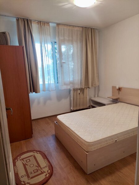 Ramnicu Sarat, apartament 2 camere.